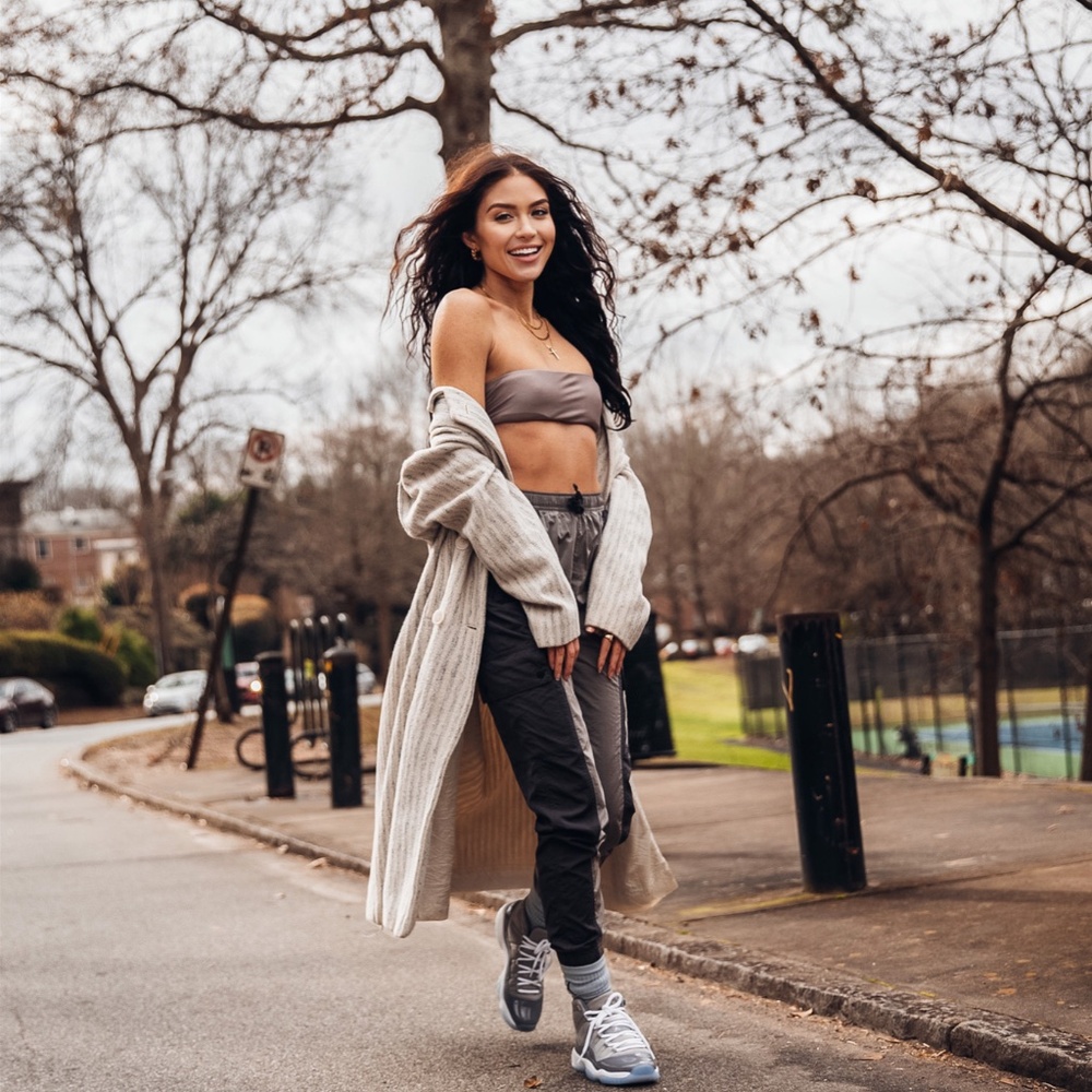 Meet your Posher, Whitney